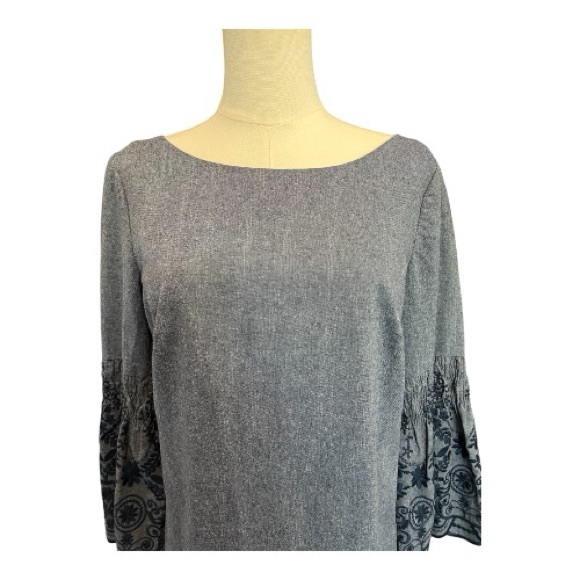 ✨ EUC ELIZA J Blue Chambray Embroidered Bell Sleeve Dress | Women’s Sz 4 - Picture 3 of 12